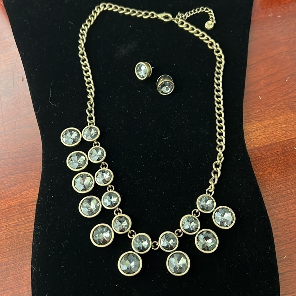 Loft statement necklace and earring set